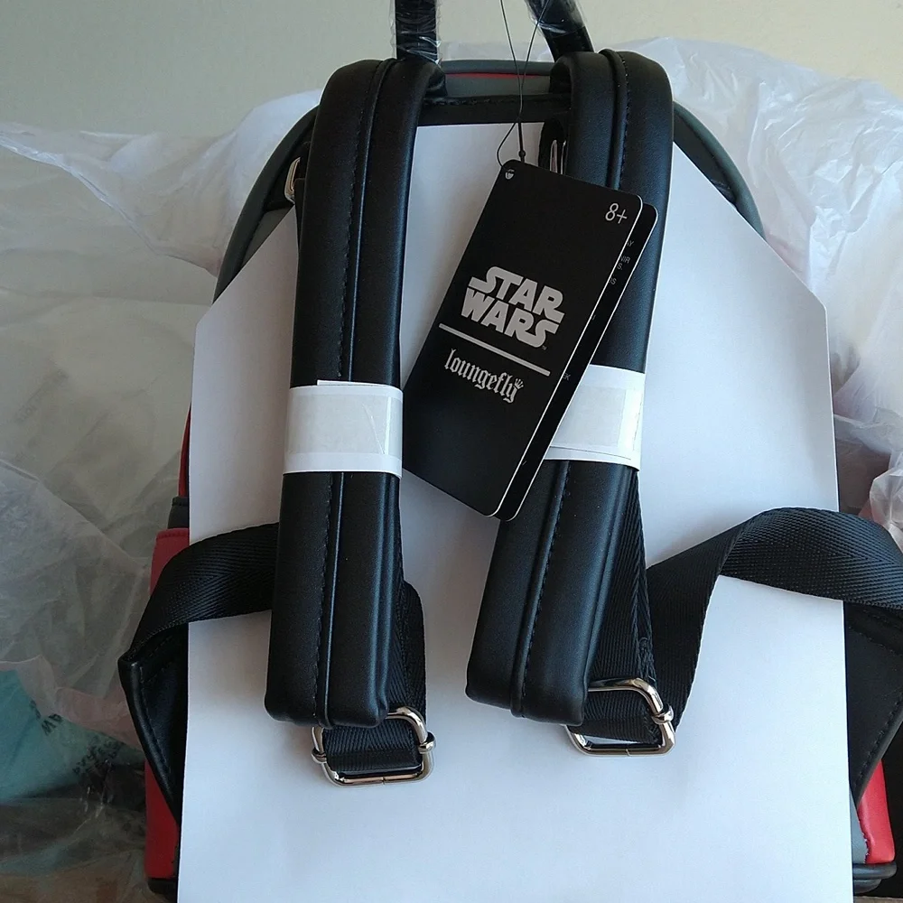 Loungefly Disney Star Wars Mandalorian Mini Backpack New!